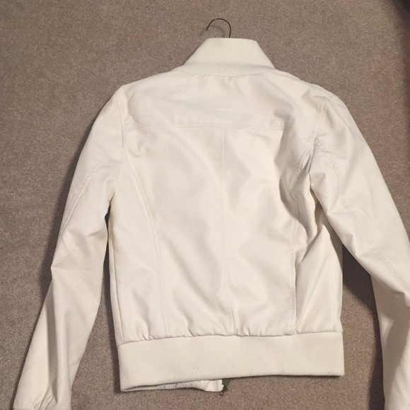 Leather jacket - Picture 2 of 2